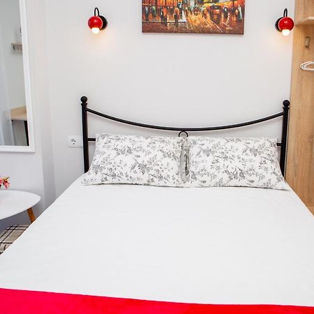 Aparthotel Naike Tbilisi Esterno foto