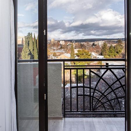 Aparthotel Naike Tbilisi Esterno foto